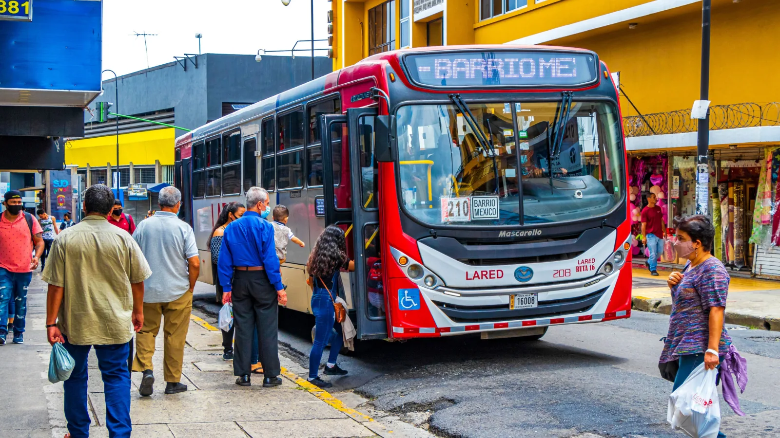 Costa Rica cost of living transportation