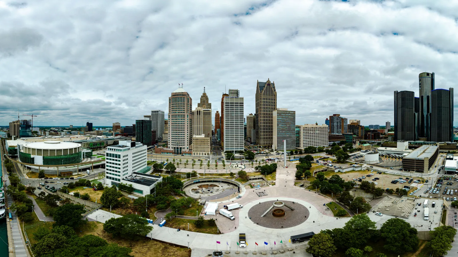 Aerial shot of downtown Detroit, Michigan
